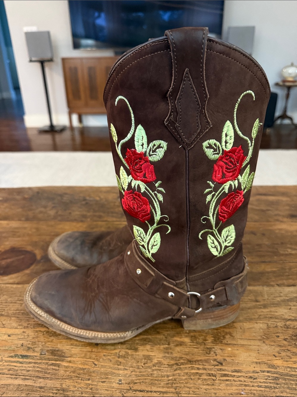Agave Boots Brown Embroidered Rose Western Vintage Harness Size 8